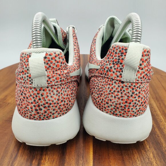 Nike Roshe Run Shoes Women's 8 Orange Cheetah Print Athletic Running Sneakers - Picture 4 of 9